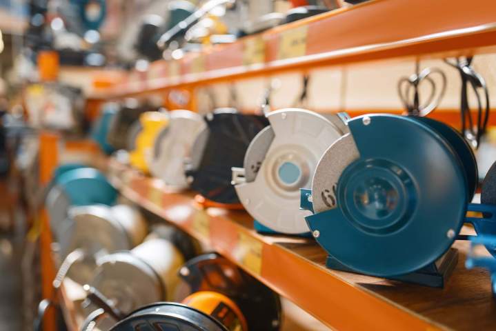 Magasin de bricolage La Saline